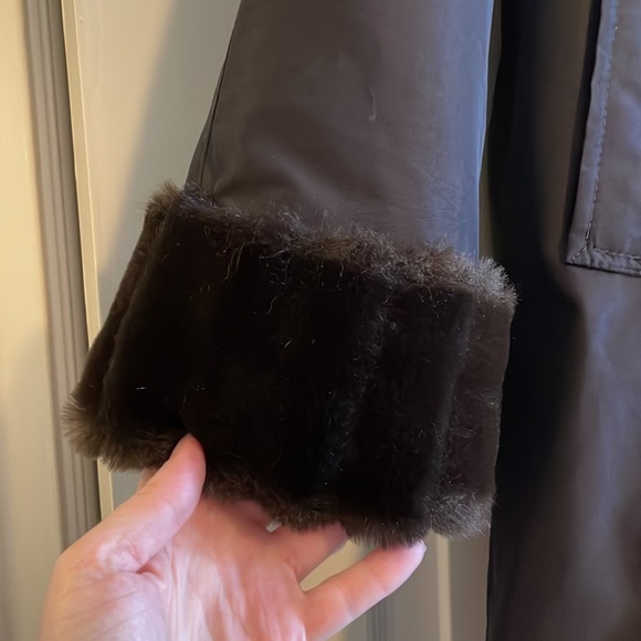 Gallery Dark Brown Faux Fur Lined Waterproof Winter Coat. Women’s Petite Small. - Picture 4 of 12